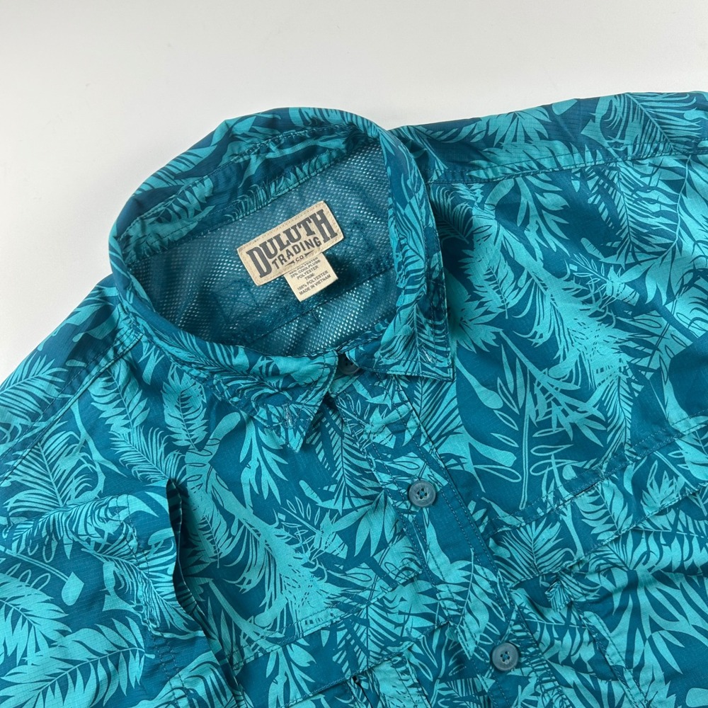 Duluth Trading Co Mens XL Shirt Fishing Teal Tropical Leaf Short Sleeve Vented